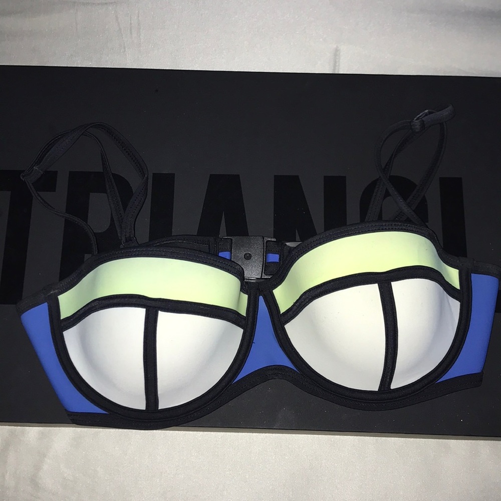 Bathing suit top